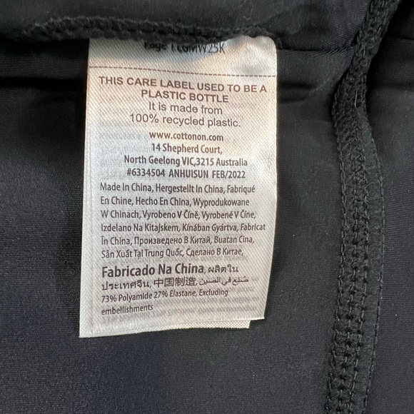 NWT Cotton On Body Ultimate Front Zip Vestlette Black Sports Bra - Picture 9 of 10